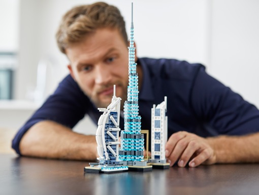  21052  Lego Architecture