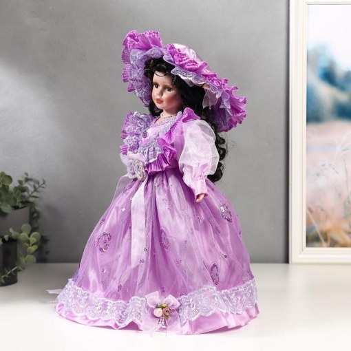 Фарфоровая кукла керамика Леди Беатрис в сиреневом платье 40 см 4822733
