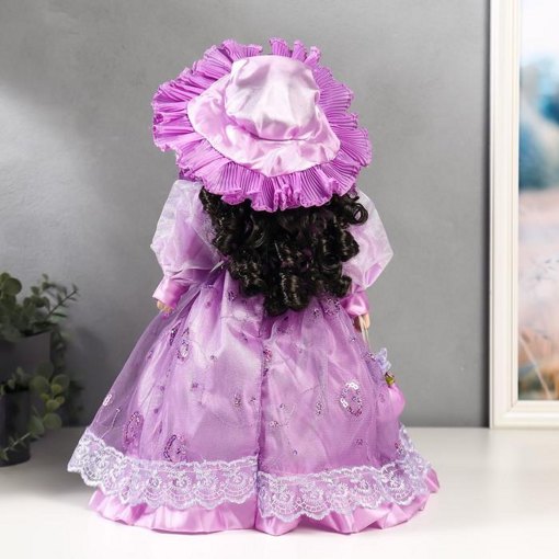Фарфоровая кукла керамика Леди Беатрис в сиреневом платье 40 см 4822733