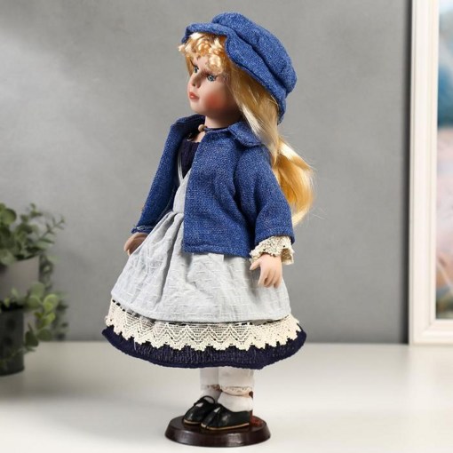 Фарфоровая кукла керамика Мариша в сарафане и синей кофточке 40 см 5053263