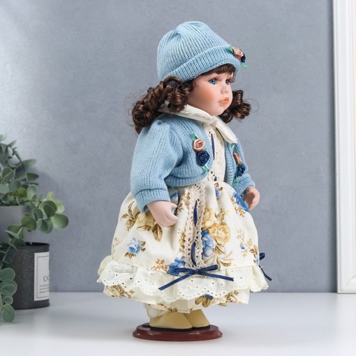 Фарфоровая кукла керамика Машенька в платье с цветами и голубой кофточке 30 см 6260916