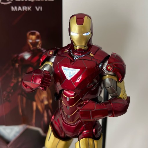 Фигурка Железный человек Marvel ZD Toys 1907-06 Mark 6 свет