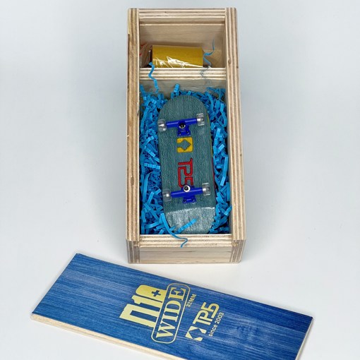 Фингерборд Турбо П10 Wide Limited Edition Голубой с подшипниками в деревянном боксе 