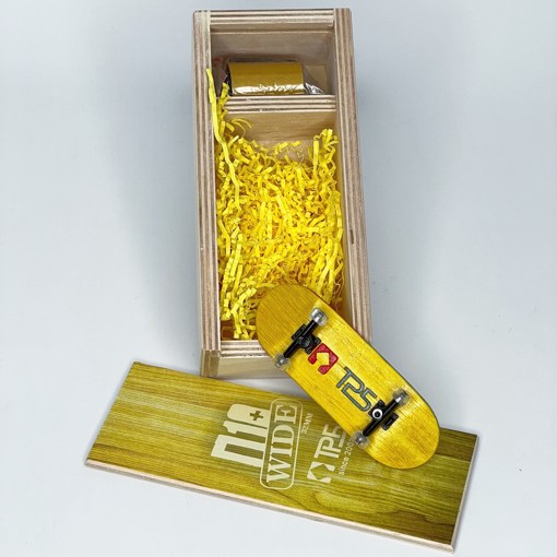 Фингерборд Турбо П10 Wide Limited Edition Желтый с подшипниками в деревянном боксе 