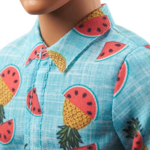Кукла Барби Кен Игра с модой в рубашке с фруктами GYB04 (в пенале)