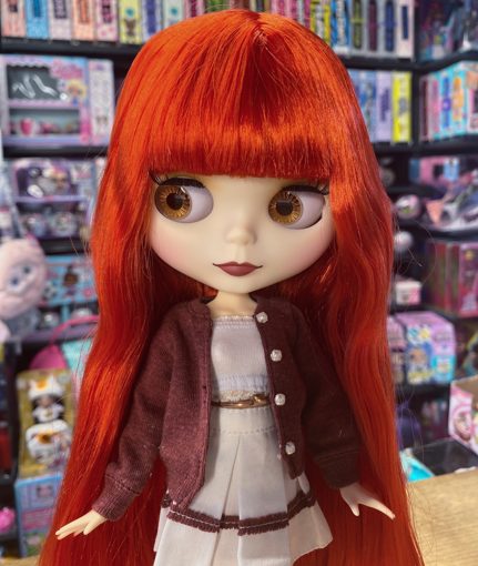 Кукла Блайз рыжая в топе, юбке и кофте