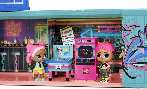 Мини-дом для кукол Лол - Lol Surprise Fashion Show House + 2 куклы