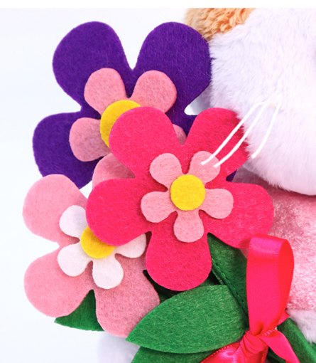 Мягкая игрушка Кошечка Ли-Ли Беби с цветами из фетра 20 см LB-046
