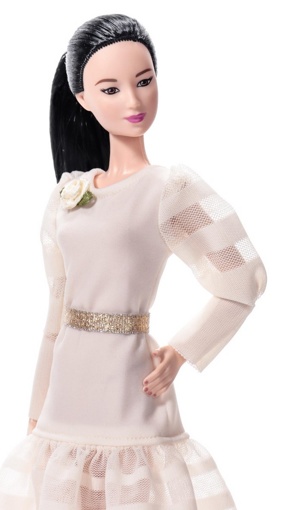 Одежда для кукол Барби Платье бежевое с поясом 11170
