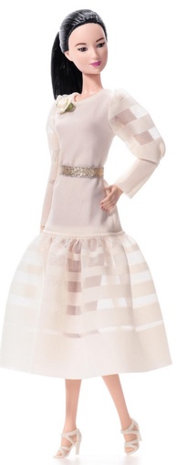 Одежда для кукол Барби Платье бежевое с поясом 11170