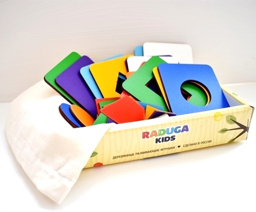 Развивающая игра "Досочки Сегена Цветные" Raduga Kids РК1105