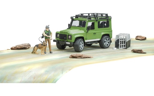 Внедорожник Land Rover с лесником и собакой Bruder 02587