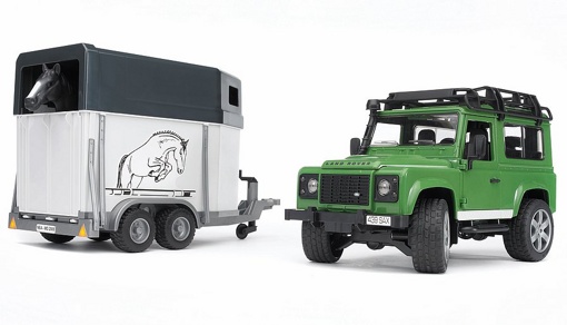 Внедорожник Land Rover с прицепом-коневозкой и лошадью Bruder 02592